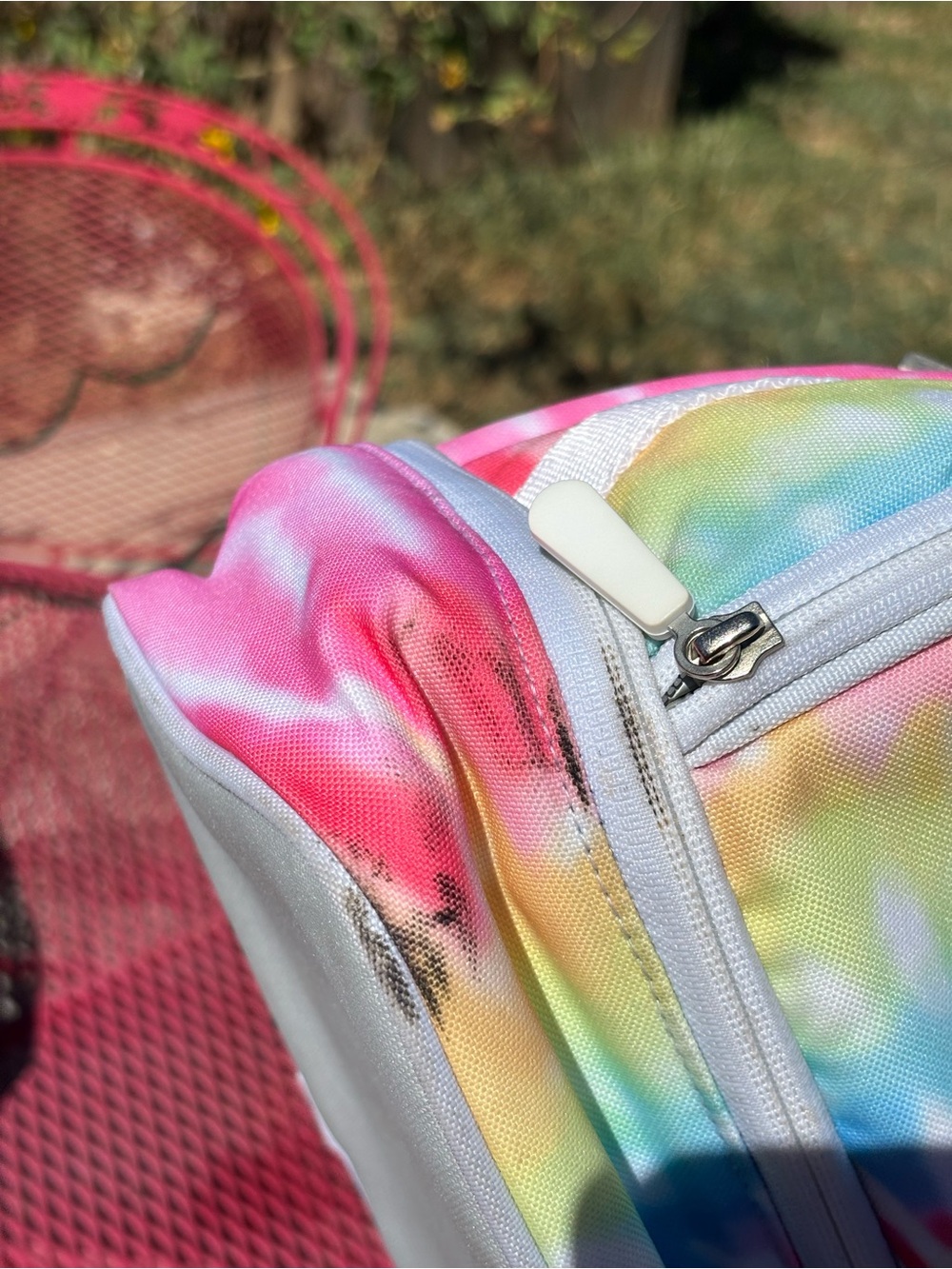 Tie-Dye Crossbody Insulated Lunchbox Bag - Pastel Rainbow - Picture 3 of 9
